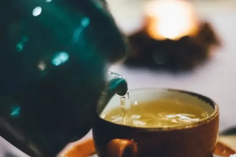 Sleepytime Tea Ingredients – How to Make At Home