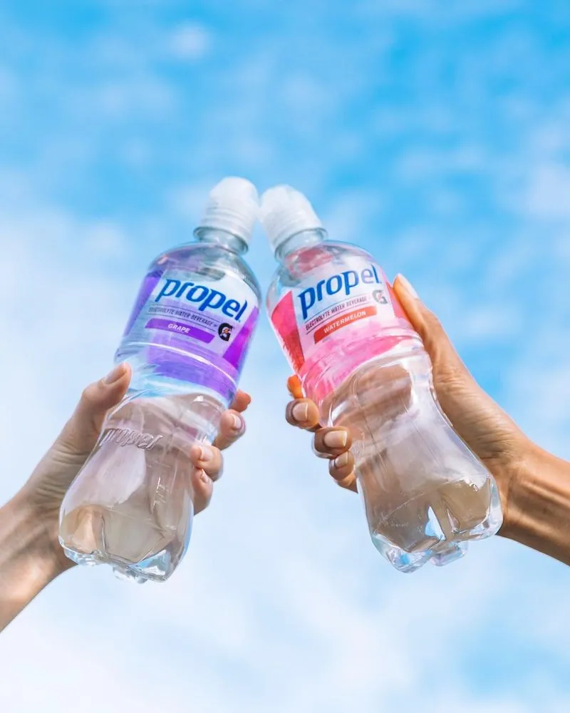 does propel water have carbon dioxide